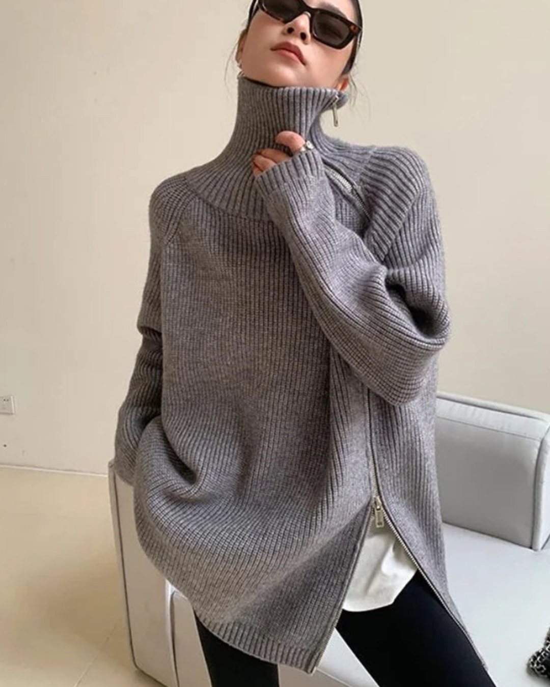 AURA | CHELSEA OVERSIZED TURTLENECK SWEATER