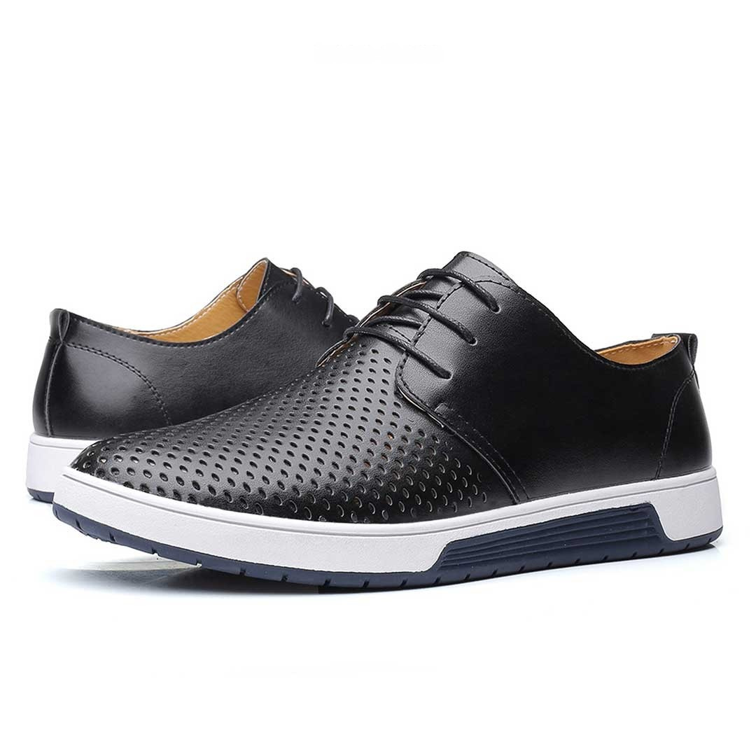 AURA | THE ULTRA-COMFORTABLE CLASSIC TRAINER