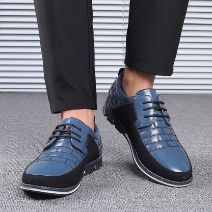 AURA | THE CLASSIC ULTRA-COMFORTABLE SUEDE